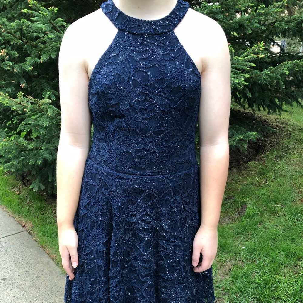 Semi formal dress size 4